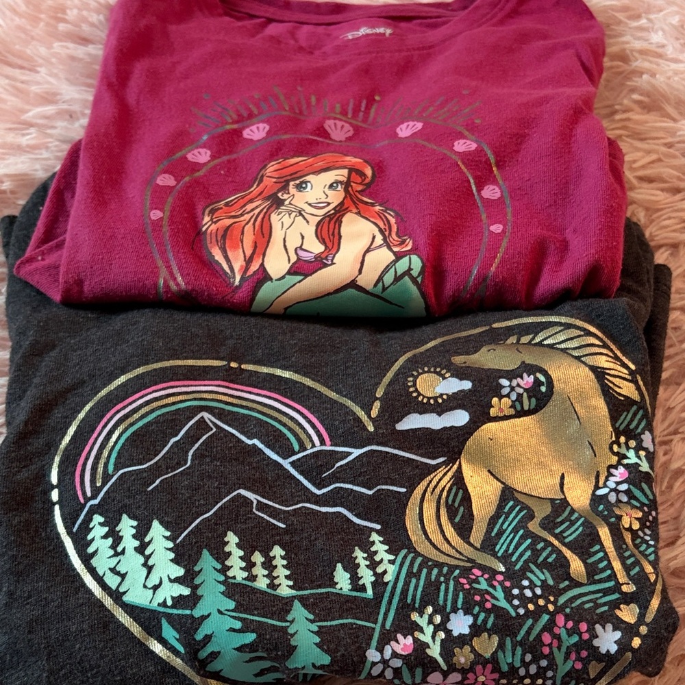 Pair of long sleeve tees